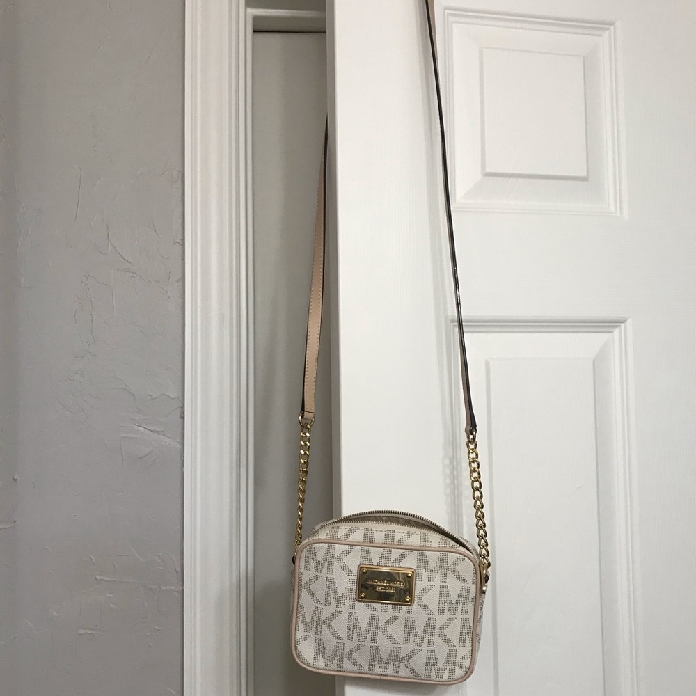 Michael Kors crossbody bag